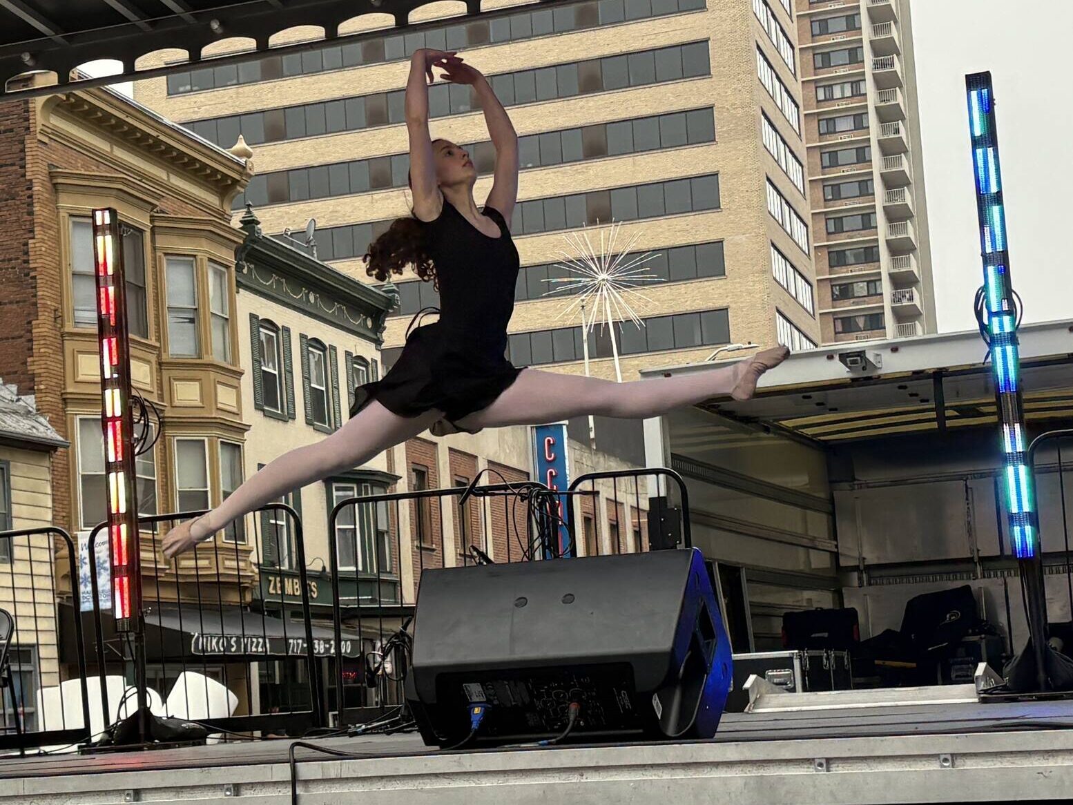 Acro class at Reverence Studios