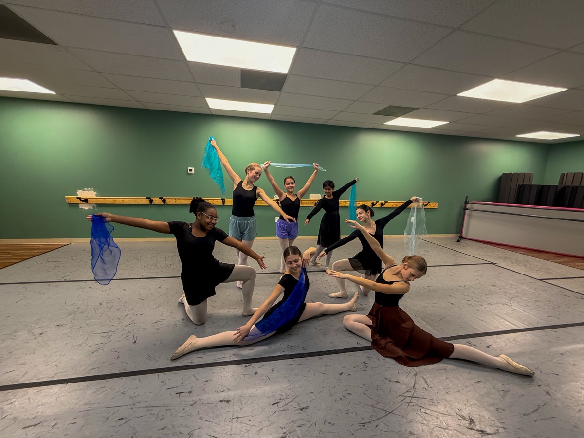 Ensemble formation with colorful scarves